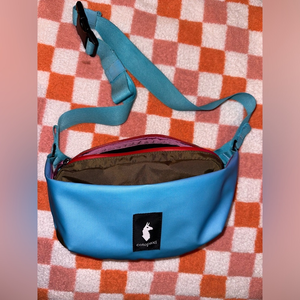 Cotopaxi Fanny pack